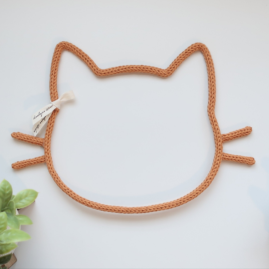 Knitted Frame [Animal Theme]